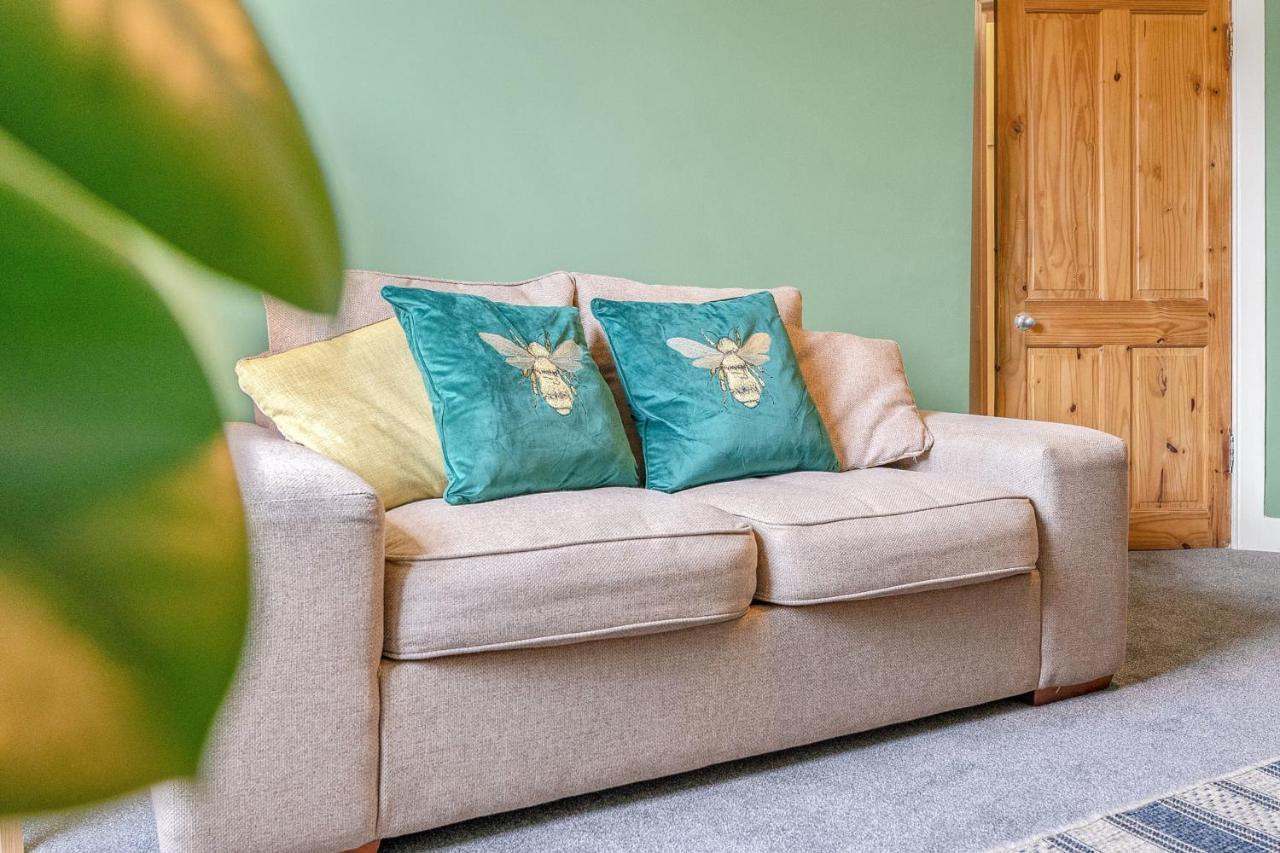 Bright And Quiet Appartement